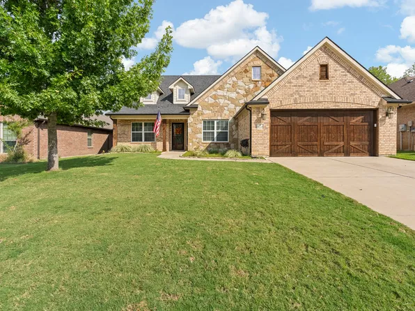 3137 Shoreline Dr, Burleson, TX 76028