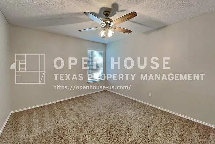 625 Creekview Dr — Photo 17