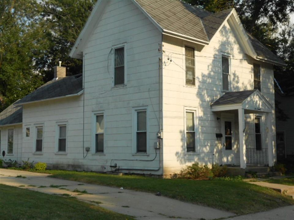 1st image of 520 Eisenhower Ave