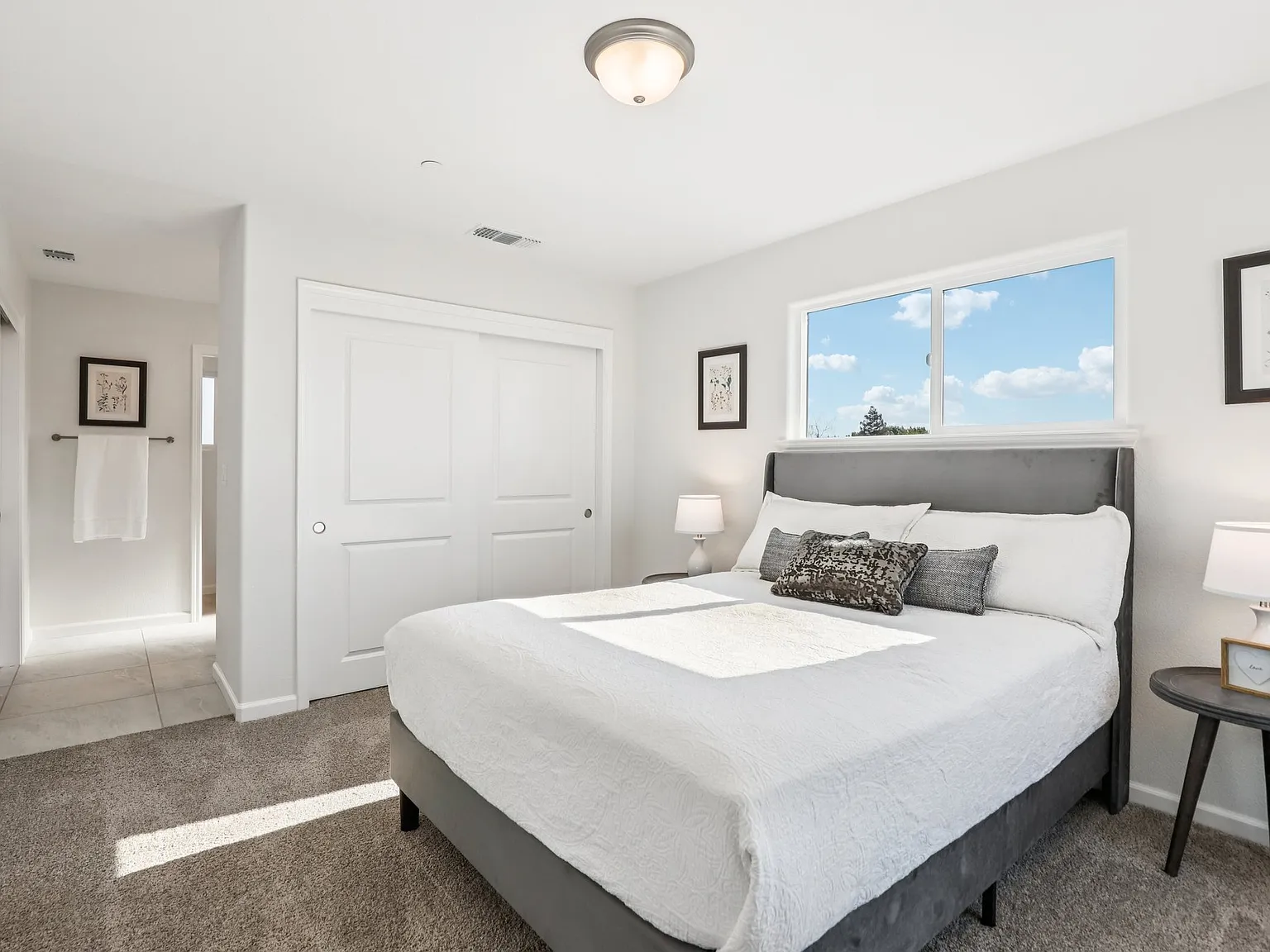 4 bed, 2125 sqft, $3,800 — Photo 2
