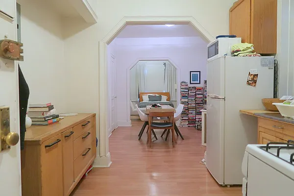 Rented by Citi Habitats | media 22