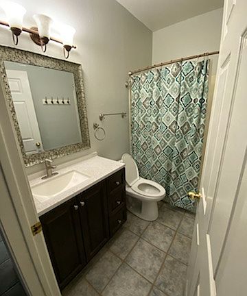 Bathroom2