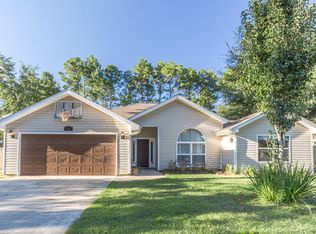 6141 Pippin Rd, Panama City, FL 32404