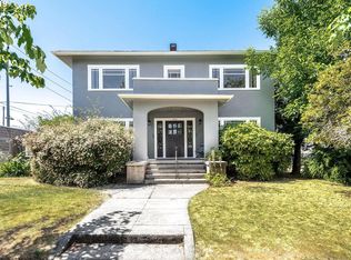 5515 NE Cleveland Ave APT 2, Portland, OR 97211