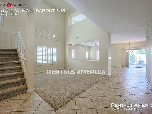 4th image of 3934 W Roundabout Cir