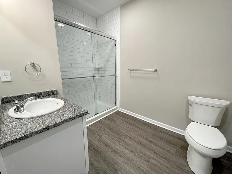 Orchard Grove Apartments — Photo 53