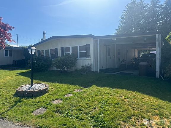 5th image of 1315 Alonda Lane NE