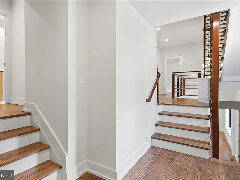 5921 Chesterbrook Rd — Photo 38