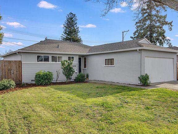 2nd image of 3454 Flora Vista Ave