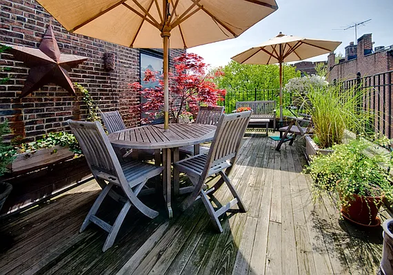 Sold by Brown Harris Stevens | media 19