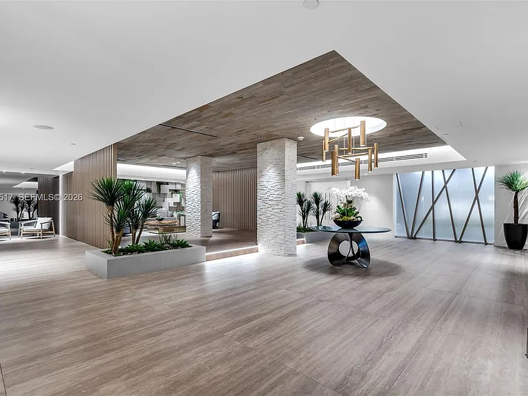 2301 Collins Ave #621 — Photo 37