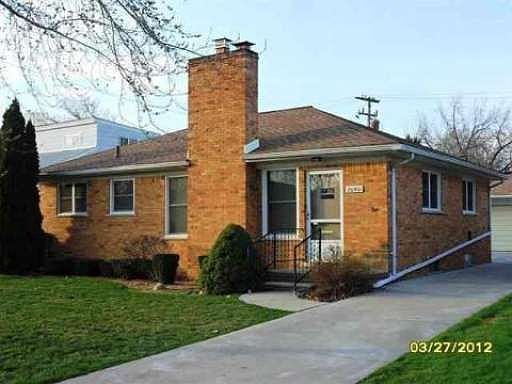 3rd image of 20501 Chalon St