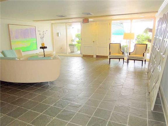 2nd image of 309 Opal St APT 2F