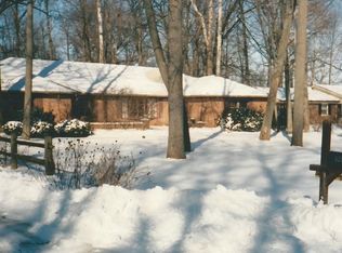 6780 W Woodcrest Dr, Greenfield, IN 46140
