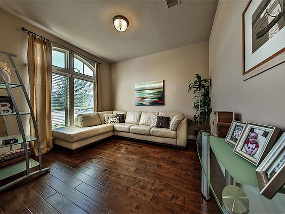4th image of 3426 Herons Pointe Ln