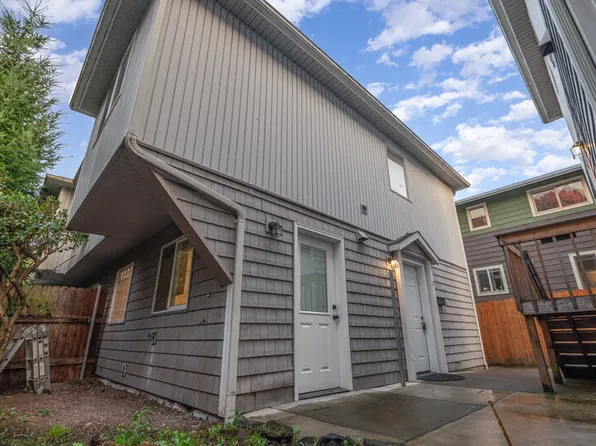 128 20th Ave E APT 2, Seattle, WA 98112