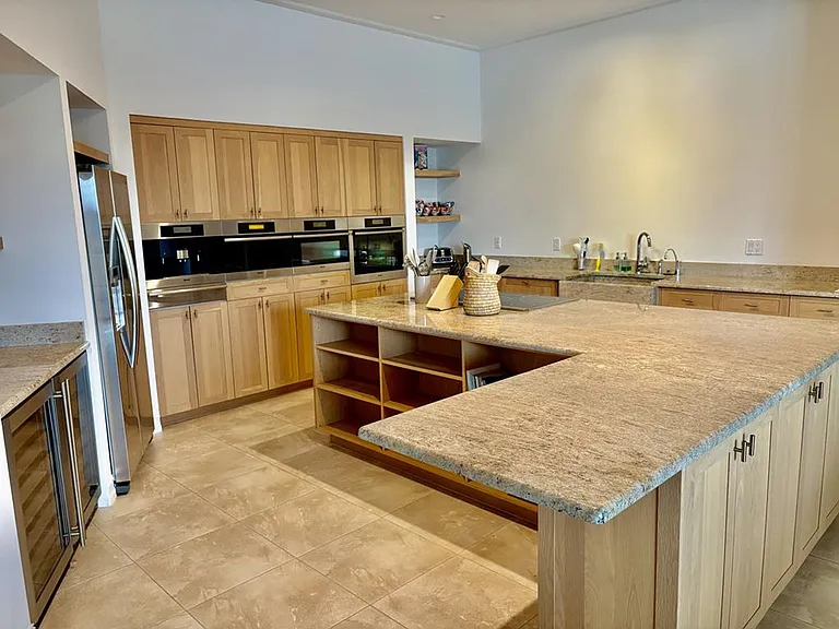 1627 Barbados Ct — Photo 7