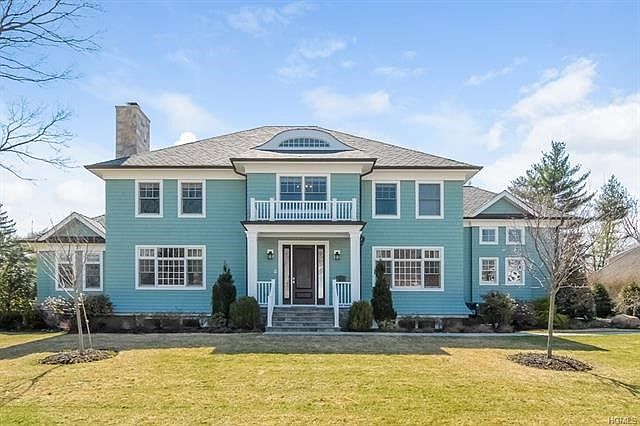 Welcome home to this Fox Meadow Colonial