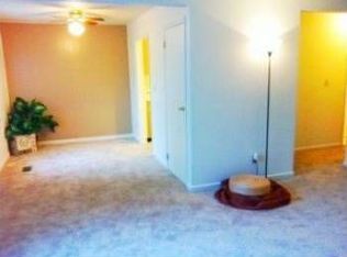 1711 Valley Rd APT C, Champaign, IL 61820