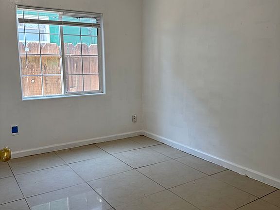 5th image of 212 2nd St