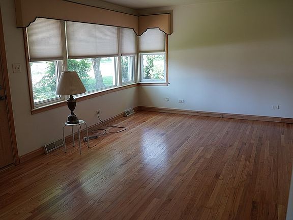 Front room 