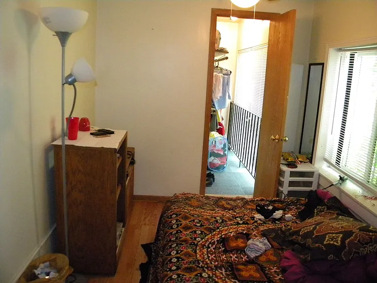 818 8th St SE — Photo 33