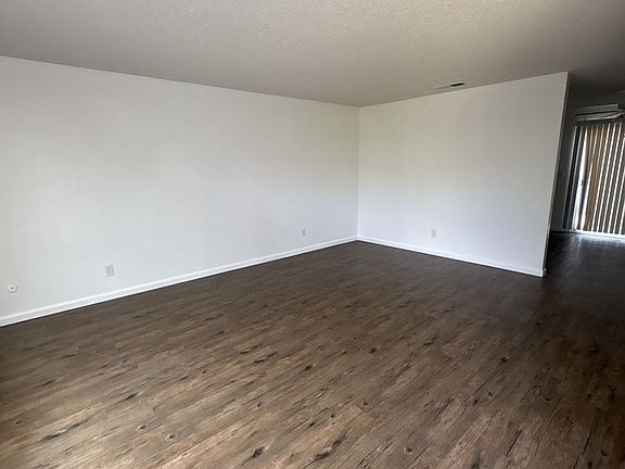 3rd image of 903-917 S Demaree Rd #907