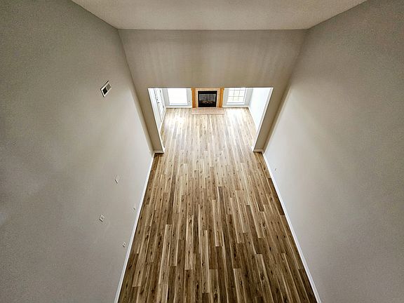 4th image of 4161 Tangletree Ct