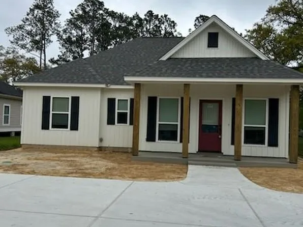 124 Hoover Dr, Slidell, LA 70461