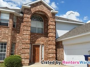809 Green Apple Dr, Garland, TX 75044