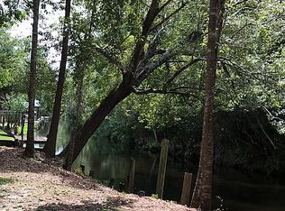 10956 Canal Dr, Theodore, AL 36582