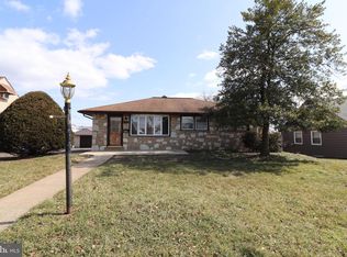 9311 Academy Rd, Philadelphia, PA 19114