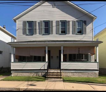 136 E Walnut St, Plymouth, PA, 18651