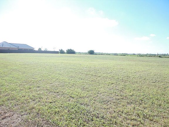 3rd image of 4109 Elk Run Dr