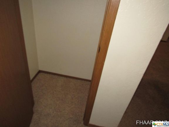 3rd image of 901 Haynes Dr