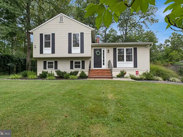 104 Oak Dr, Annapolis, MD 21403