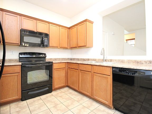 4th image of 2840 S Brett St