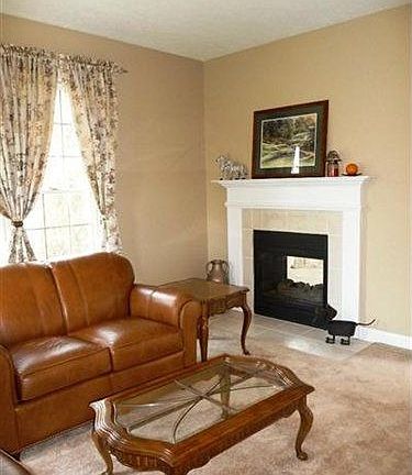 4th image of 761 Dominic Dr