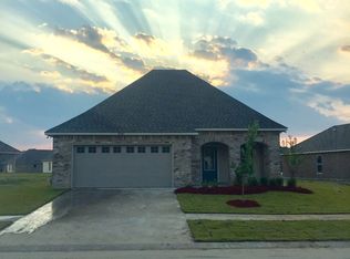 38362 Brown Rd, Prairieville, LA 70769