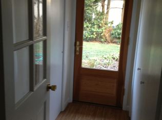 9621 Hillridge Dr, Kensington, MD 20895