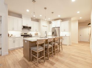 415 Lasalle Dr, Bismarck, ND 58503