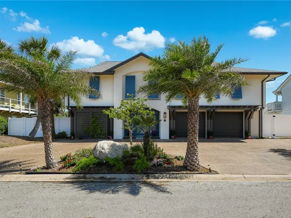 9 Albatross Ln, Rockport, TX 78382