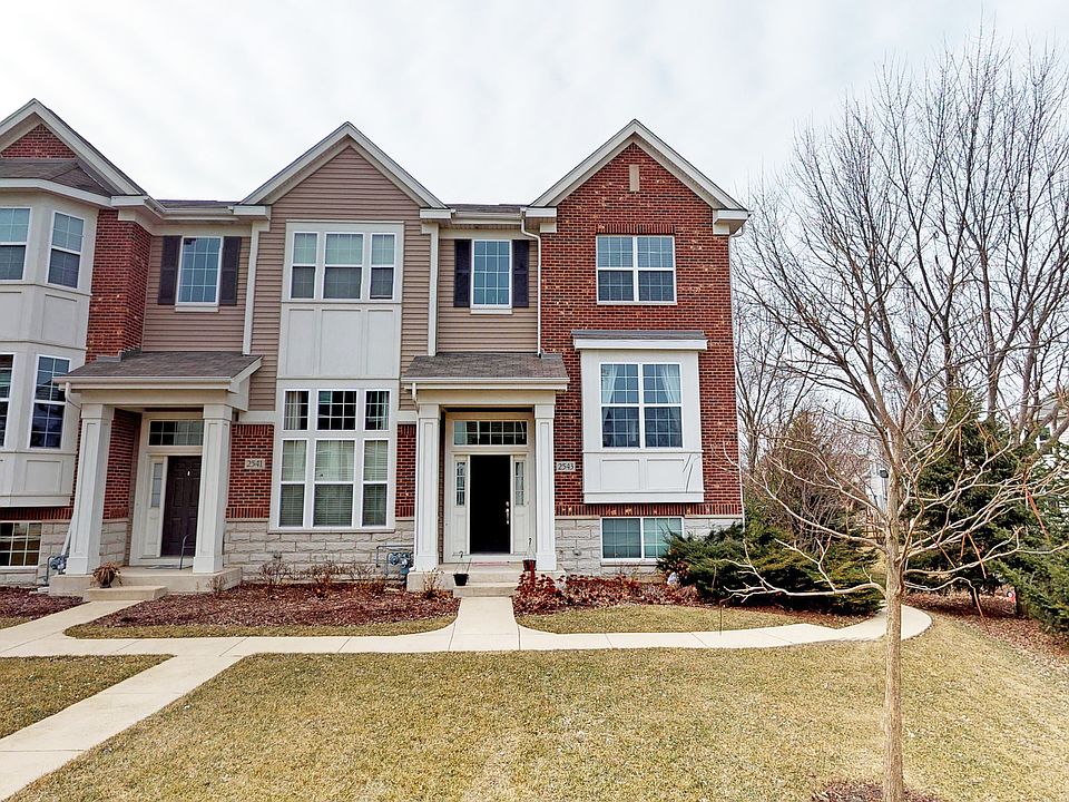 1st image of 2543 Dunraven Ave