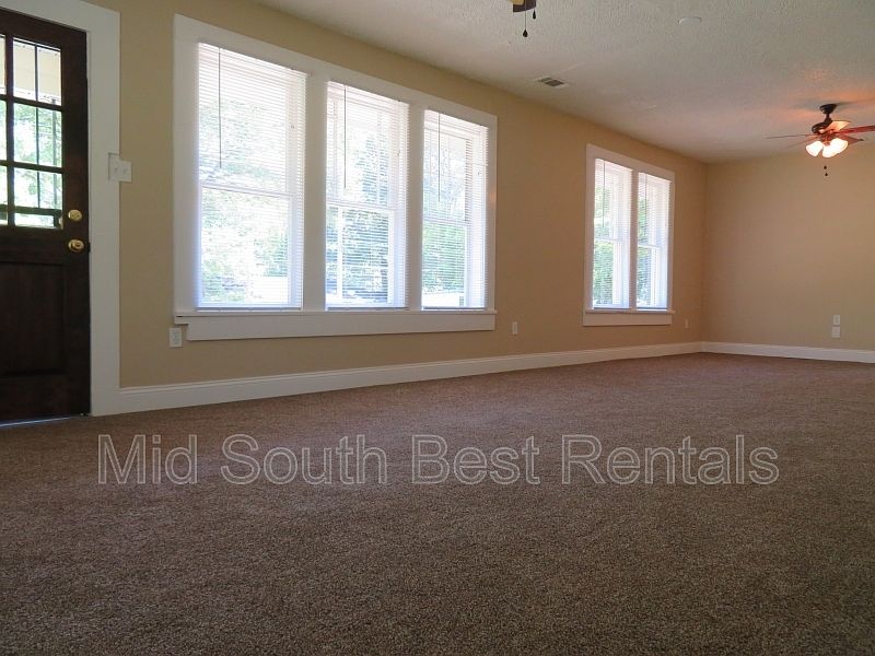 1021 Whitehaven Ln, Memphis, TN 38116 Zillow