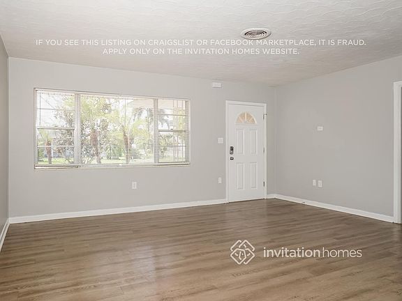 4th image of 3308 17th Ave W