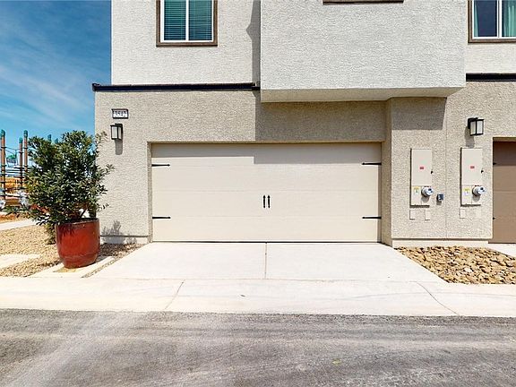 2nd image of 3447 Grecian Queen Ave