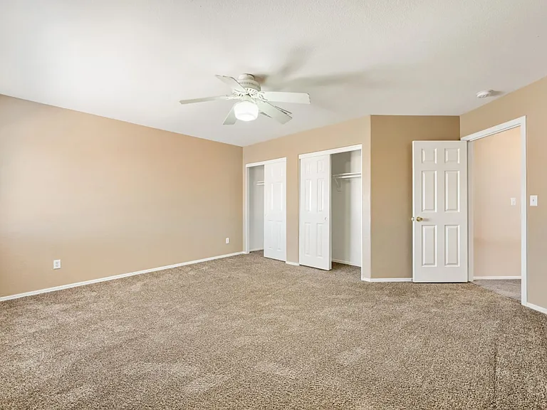 946 Saddle Horn Dr — Photo 14