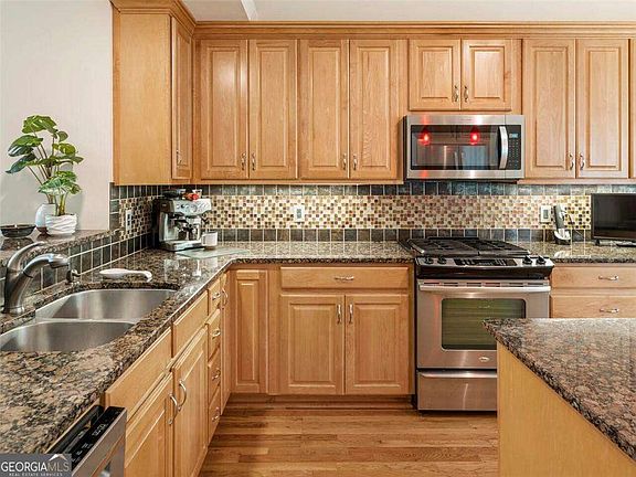 4th image of 5075 Harbour Ridge Dr