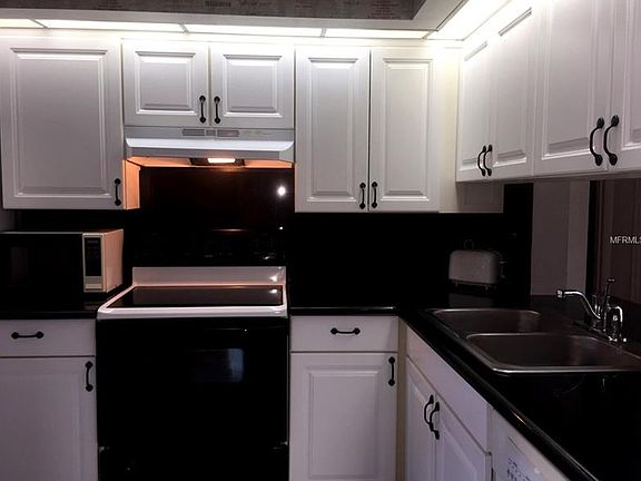 3rd image of 6295 Bahia Del Mar Cir APT 115