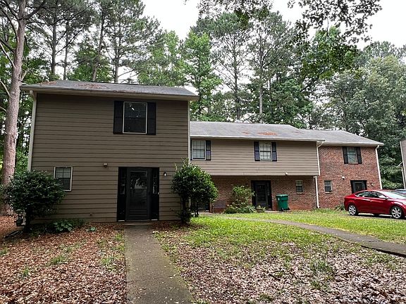 2nd image of 4030 Hawthorne Ave SE #1